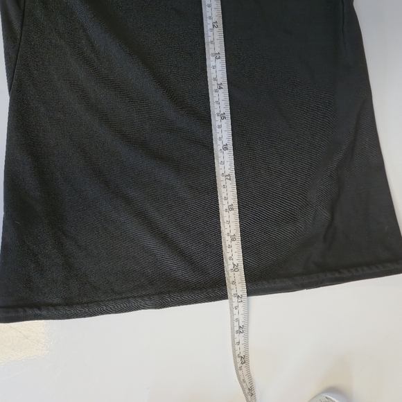 Under Armour Boys Short Sleeve Tech Shirt Size YMD - Picture 6 of 7